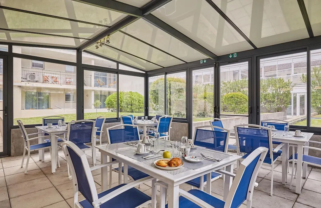 Appart Hotel Odalys City Aix en Provence Le Clos de la Chartreuse-1